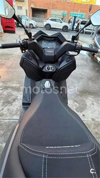 SYM Maxsym 400 – Vista 9