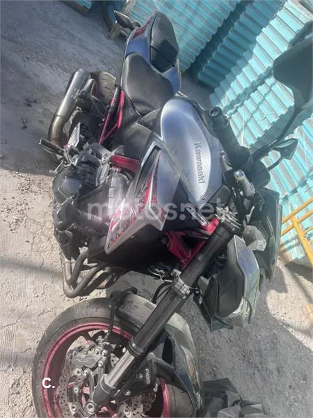 Kawasaki Z 900 – Vista 3