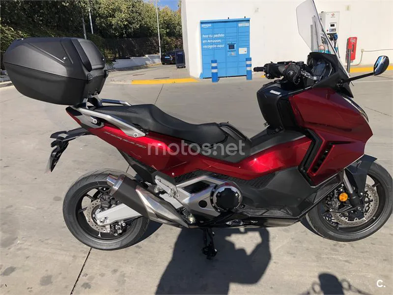 Honda Forza 750 – Vista 3