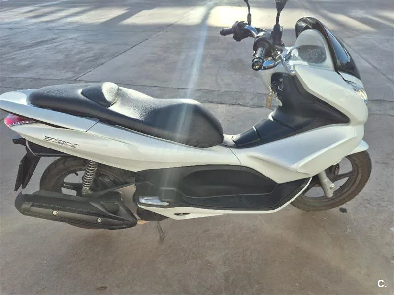 Honda PCX 125 – Vista 2