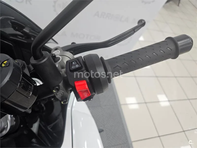 Moto Guzzi V100 Mandello – Vista 10