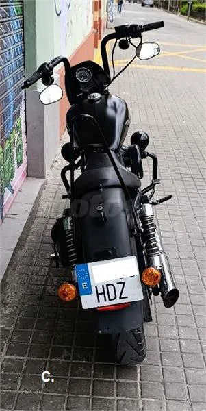 Harley-Davidson Sportster 883 – Vista 3