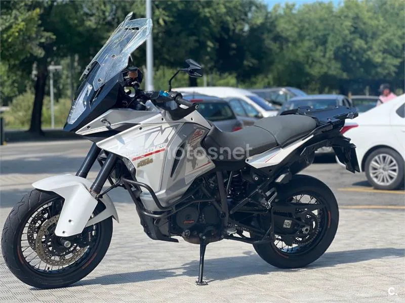 KTM 1290 Super Adventure – Vista 3