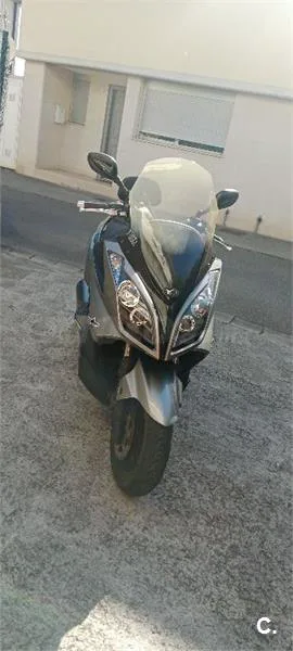 Kymco Super Dink 125i – Vista 12