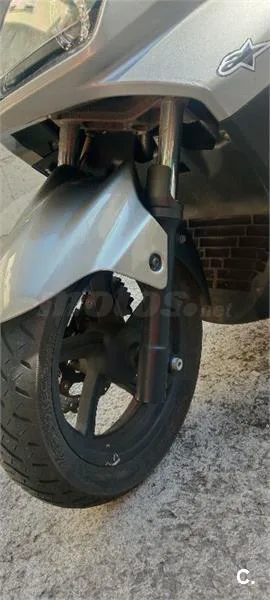 Kymco Super Dink 125i – Vista 10