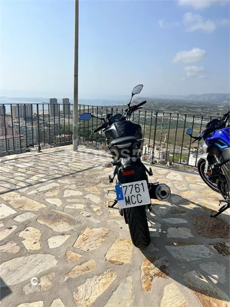 Yamaha MT-125 – Vista 4