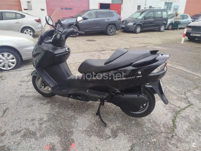 Suzuki Burgman 125 – Vista 2