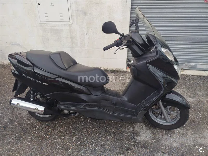 Suzuki Burgman 125 – Vista 4