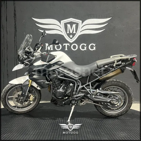 Triumph Tiger 800 – Vista 5