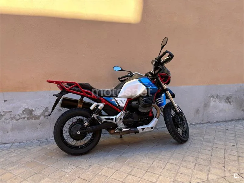 Moto Guzzi V85 TT – Vista 3
