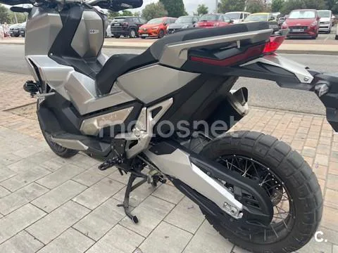 Honda X-ADV – Vista 2