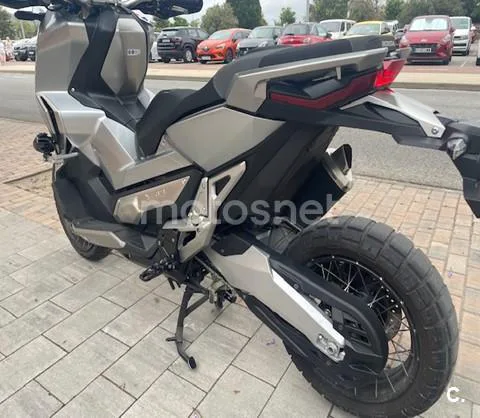 Honda X-ADV – Vista 3