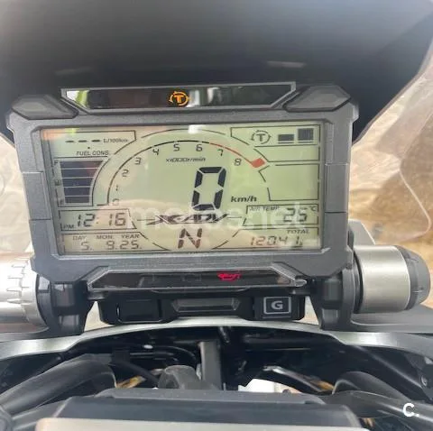 Honda X-ADV – Vista 4