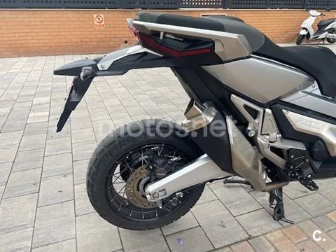 Honda X-ADV – Vista 5