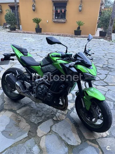 Kawasaki Z 900 – Vista 5