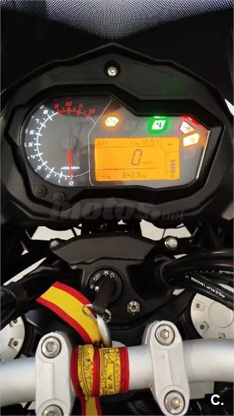 Benelli TRK 502 – Vista 4
