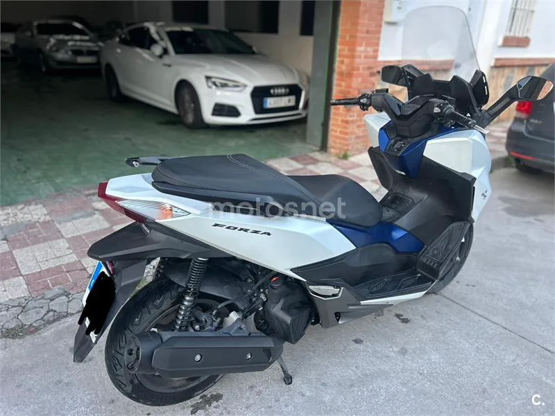 Honda Forza 125 – Vista 4