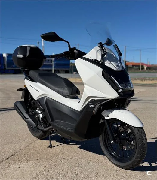 Kymco Sky Town 125 – Vista 2
