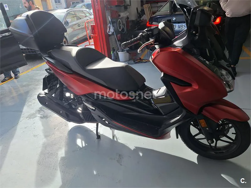 Honda Forza 125 – Vista 3
