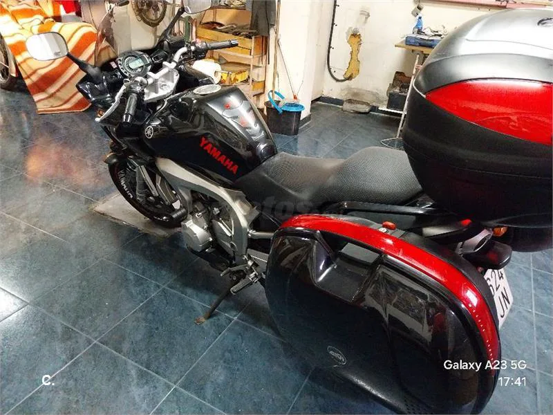Yamaha FZ6 S – Vista 6