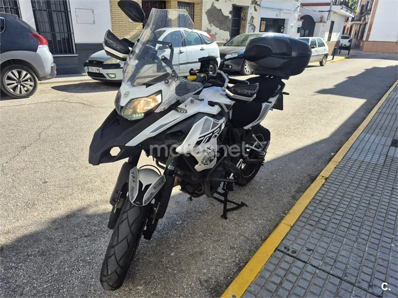 Benelli TRK 502 – Vista 6