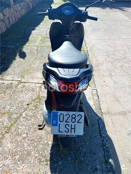 Piaggio LIBERTY – Vista 2