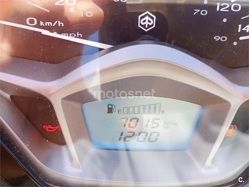 Piaggio LIBERTY – Vista 4