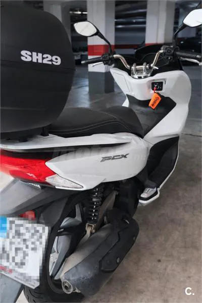 Honda PCX 125 – Vista 5