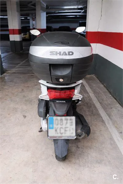 Honda PCX 125 – Vista 6