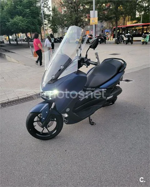 Yamaha NMAX – Vista 2