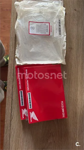 Honda PCX 125 – Vista 2