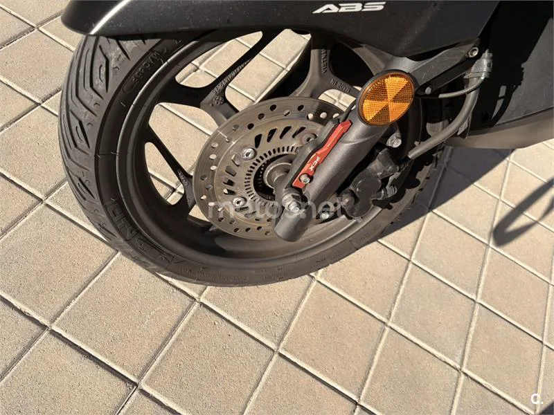 Honda PCX 125 – Vista 9