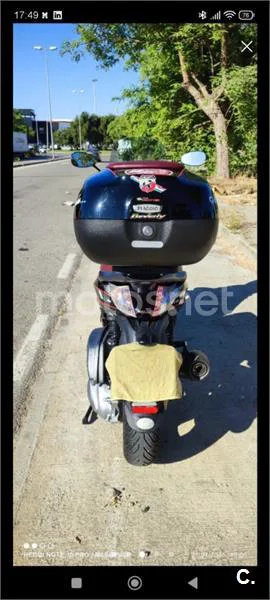 Piaggio Beverly – Vista 6