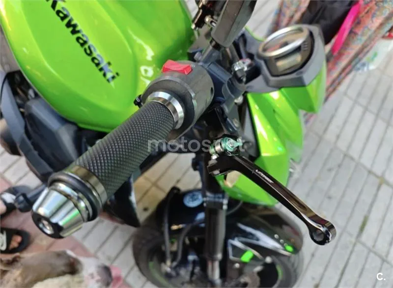 Kawasaki Z 750 – Vista 6