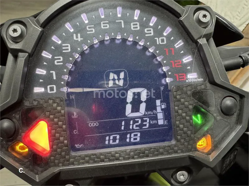 Kawasaki Z 900 – Vista 7