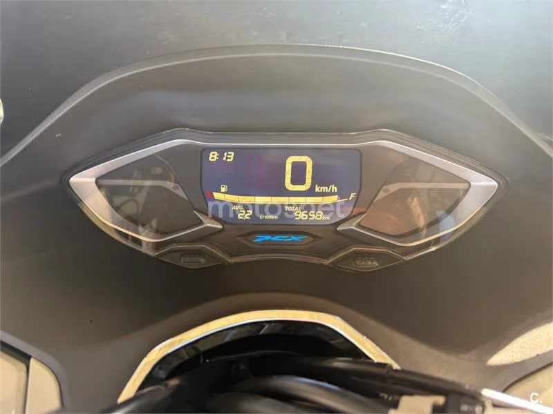 Honda PCX 125 – Vista 5