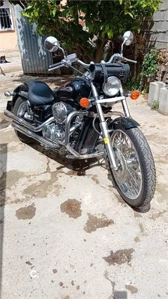Honda VT 750 DC Shadow Spirit – Vista 3