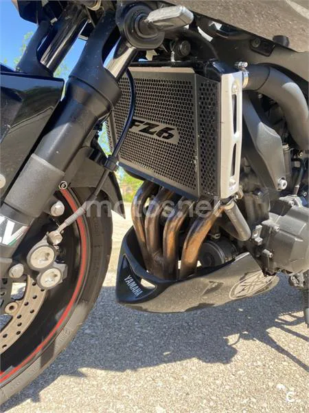 Yamaha FZ6 Fazer S2 – Vista 14