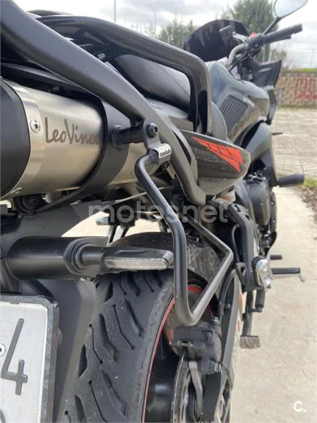 Yamaha FZ6 S S2 – Vista 5