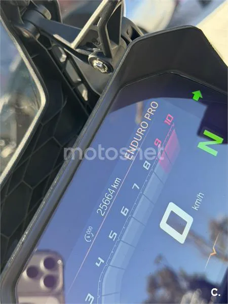 BMW F 850 – Vista 6