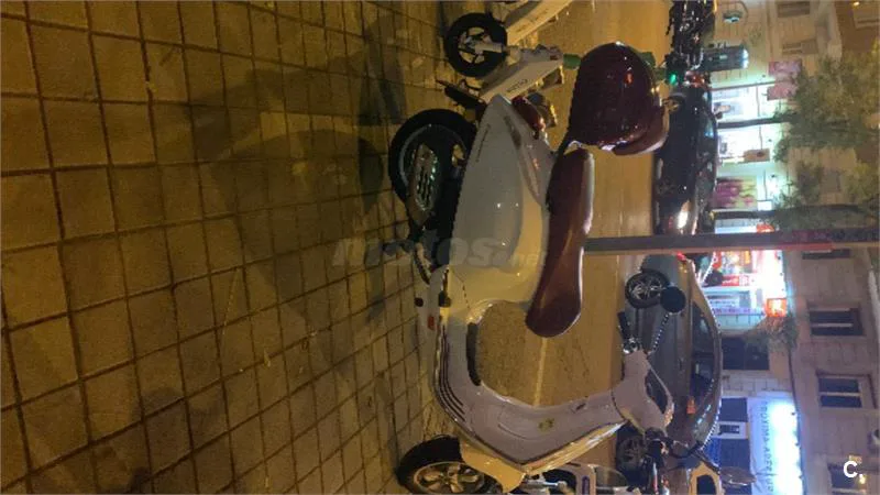 Vespa Primavera – Vista 4