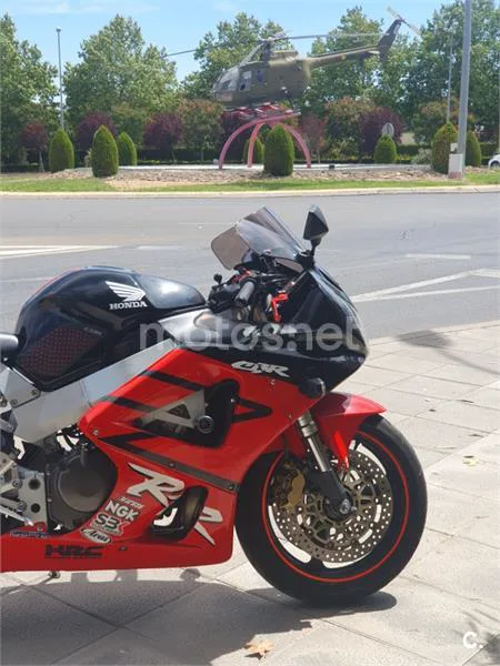 Honda CBR 900RR FIREBLADE – Vista 8