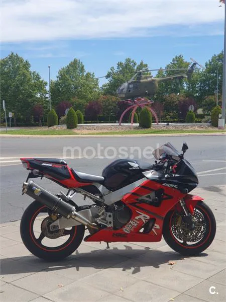 Honda CBR 900RR FIREBLADE – Vista 10