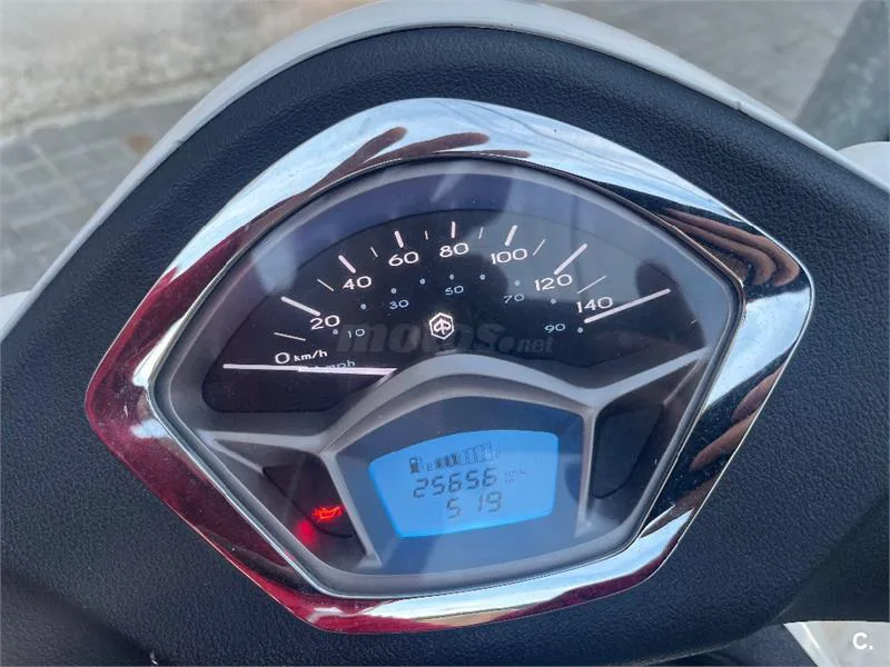 Piaggio Liberty 125 – Vista 6