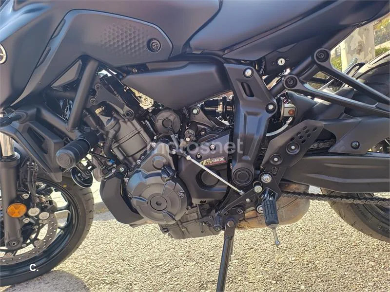 Yamaha MT-07 – Vista 14