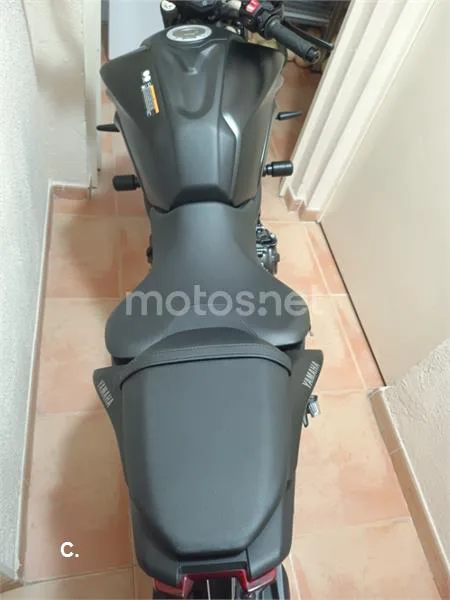 Yamaha MT-07 – Vista 17