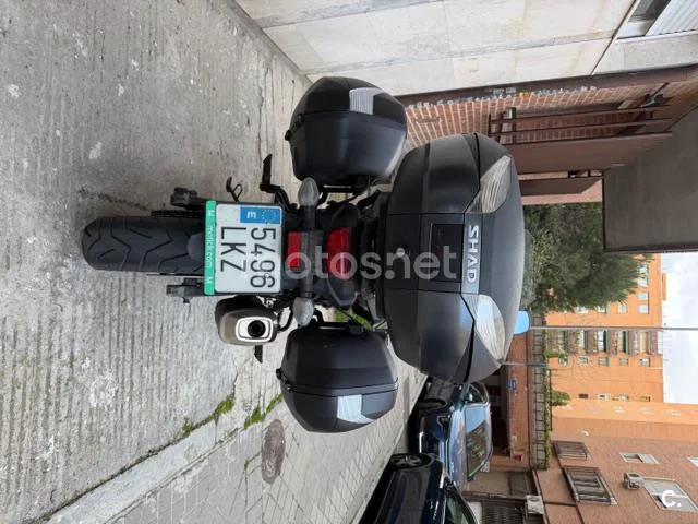 Suzuki V-Strom 650 – Vista 5