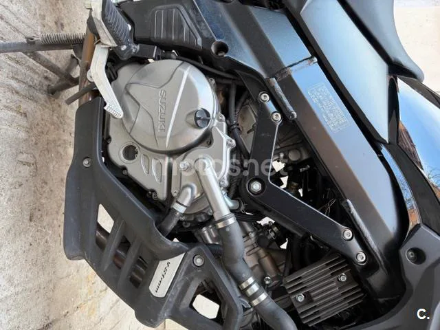 Suzuki V-Strom 650 – Vista 8