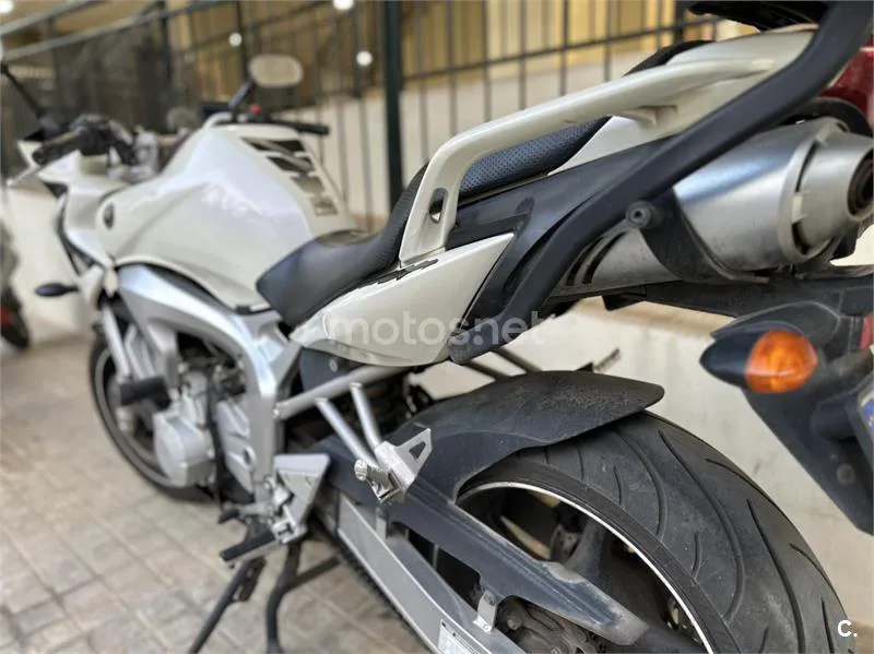 Yamaha FZ6 S – Vista 3