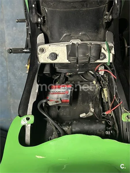 Kawasaki ZX-10R – Vista 7